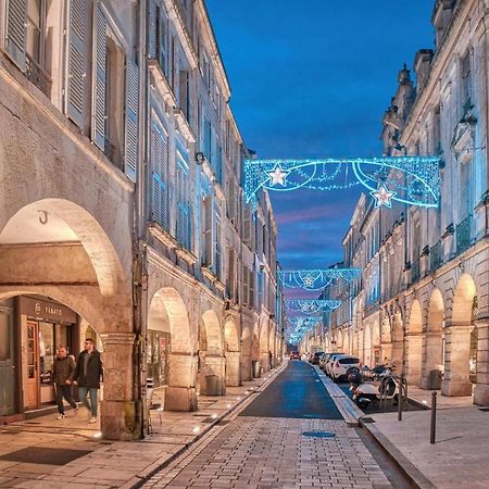 Appartement T3 tout confort en duplex à 15mn à pied du centre-ville La Rochelle  Esterno foto